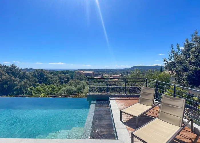 Tres Belle Neuve Vue Avec Piscine Chauffee Villa Sainte-Lucie de Porto-Vecchio