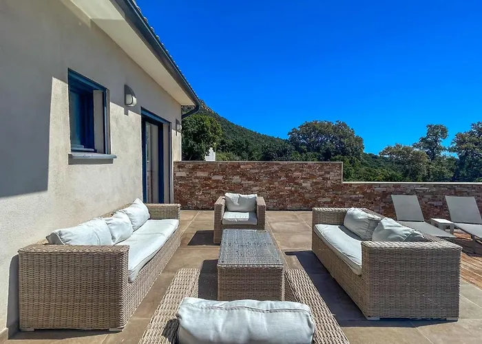 Villa Tres Belle Neuve Vue Avec Piscine Chauffee Sainte-Lucie de Porto-Vecchio
