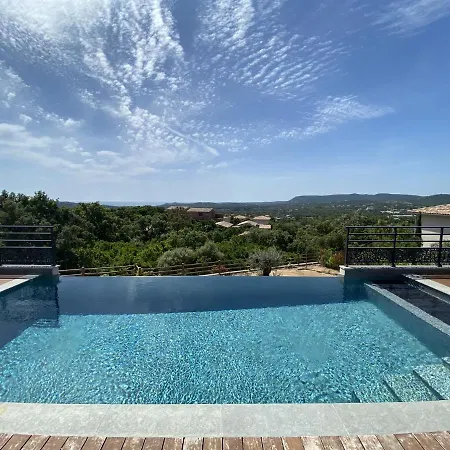 Tres Belle Neuve Vue Avec Piscine Chauffee *