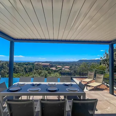 Villa Tres Belle Neuve Vue Avec Piscine Chauffee *