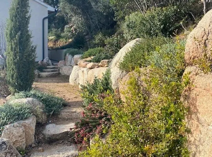 Tres Belle Neuve Vue Avec Piscine Chauffee Villa *