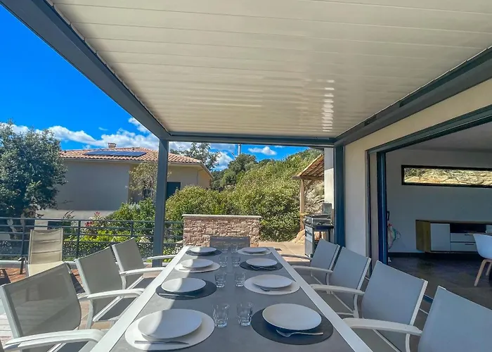 Tres Belle Neuve Vue Avec Piscine Chauffee * Sainte-Lucie de Porto-Vecchio
