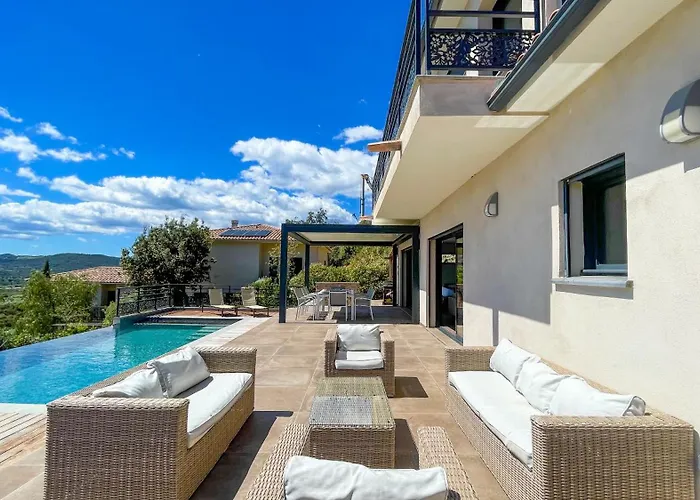 Tres Belle Neuve Vue Avec Piscine Chauffee Sainte-Lucie de Porto-Vecchio